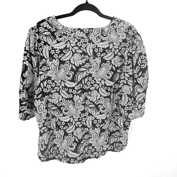 LOFT Top Women's L Black White Paisley 3/4 Sleeve V-Neck Boho Artsy Casual Chic - Picture 3 of 8